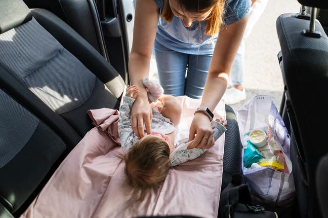 hipp chusteczki do ciała hypoalergiczne nawilżane 4x52