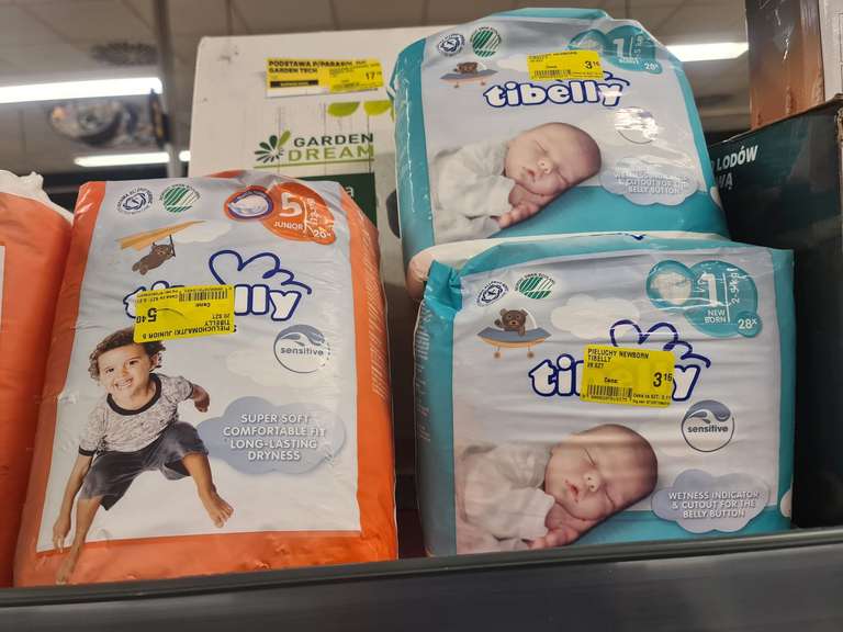 pampers outlast 2