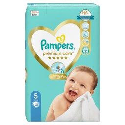 roczny zapas pieluch pampers