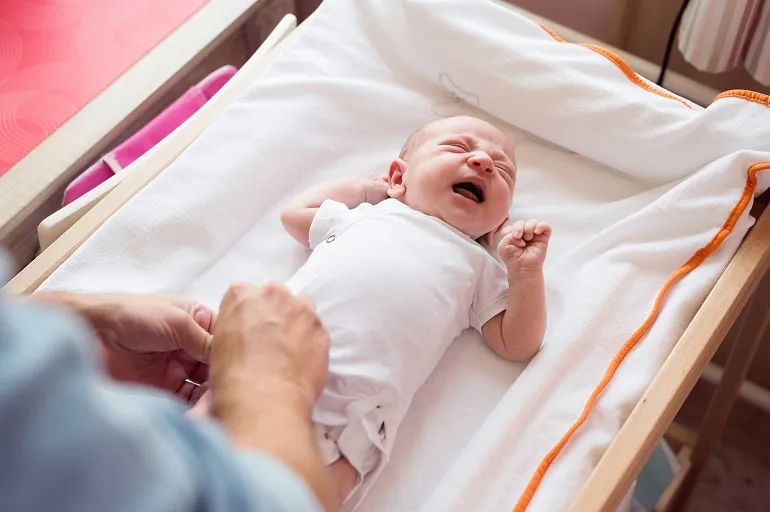 nawilżane chusteczki do sprzątania wnętrza samochodu