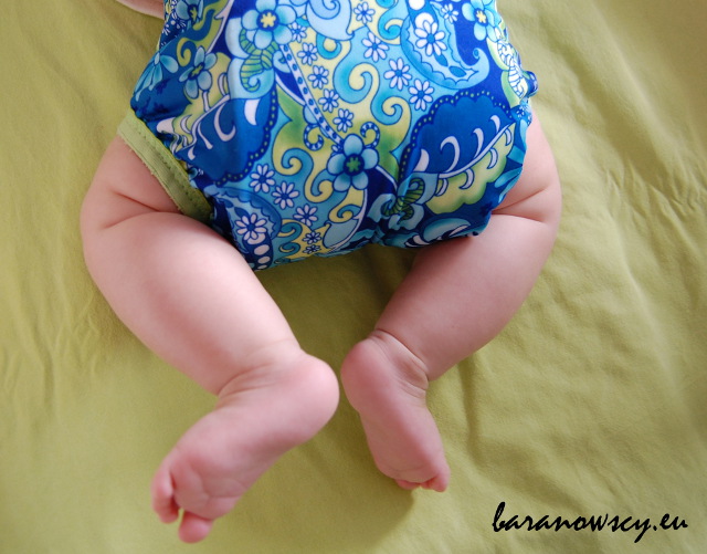 pampers premium care czym sie roznia