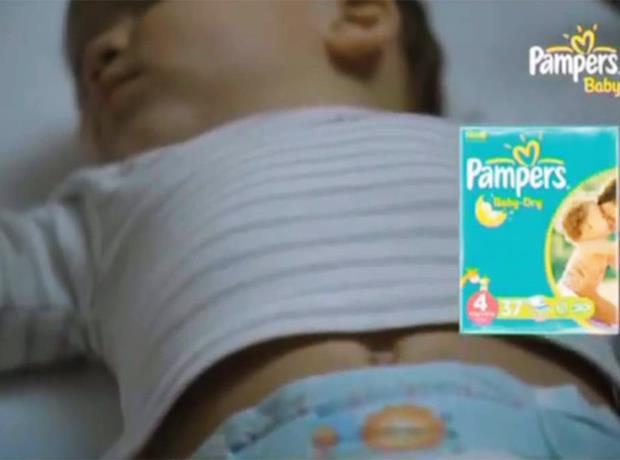 pudełko do chusteczek pampers