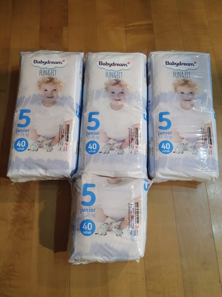 pampers pieluchomajtki 4 52